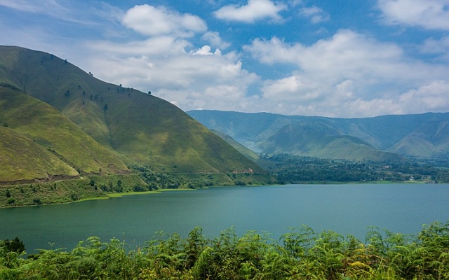 Check in hồ Toba Indonesia - hồ nước ngọt lớn nhất khu vực Đông Nam Á