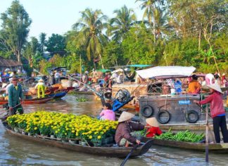 Về miền Tây, trải nghiệm tham quan chợ nổi Ngã Bảy nổi tiếng Hậu Giang